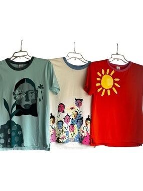 Nordstrom by Cristina Martinez Graphic Tee Bundle Size L 10-12 — Set of 3